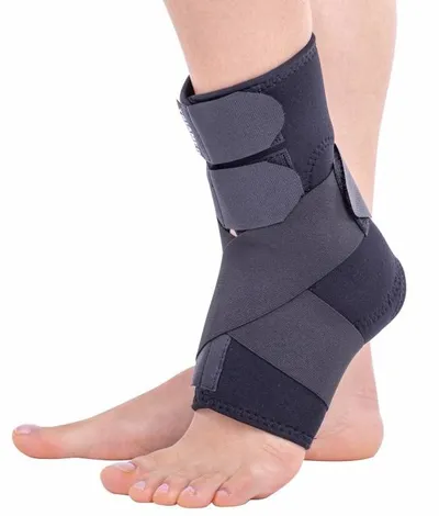 Malleofix Plus – Orteza de Glezna Mobila cu Suport Elastic, Marimea 3